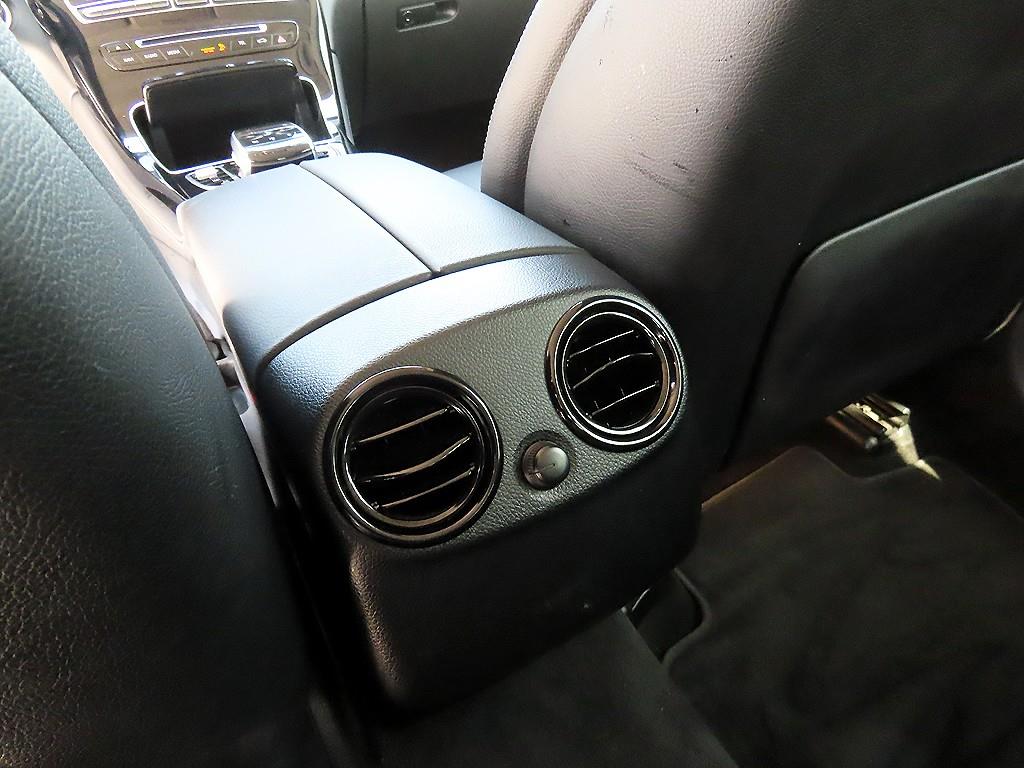 Mercedes-Benz GLC-Class — photo 15