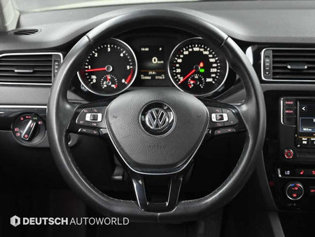 Volkswagen Jetta — photo 13