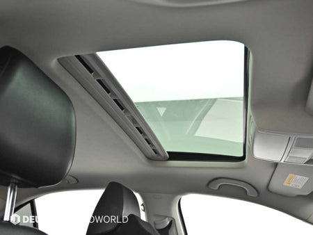 Volkswagen Jetta — photo 18