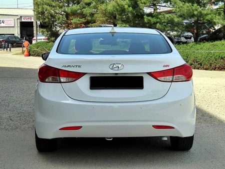 Hyundai Avante — photo 04