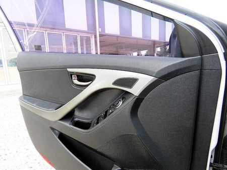 Hyundai Avante — photo 11