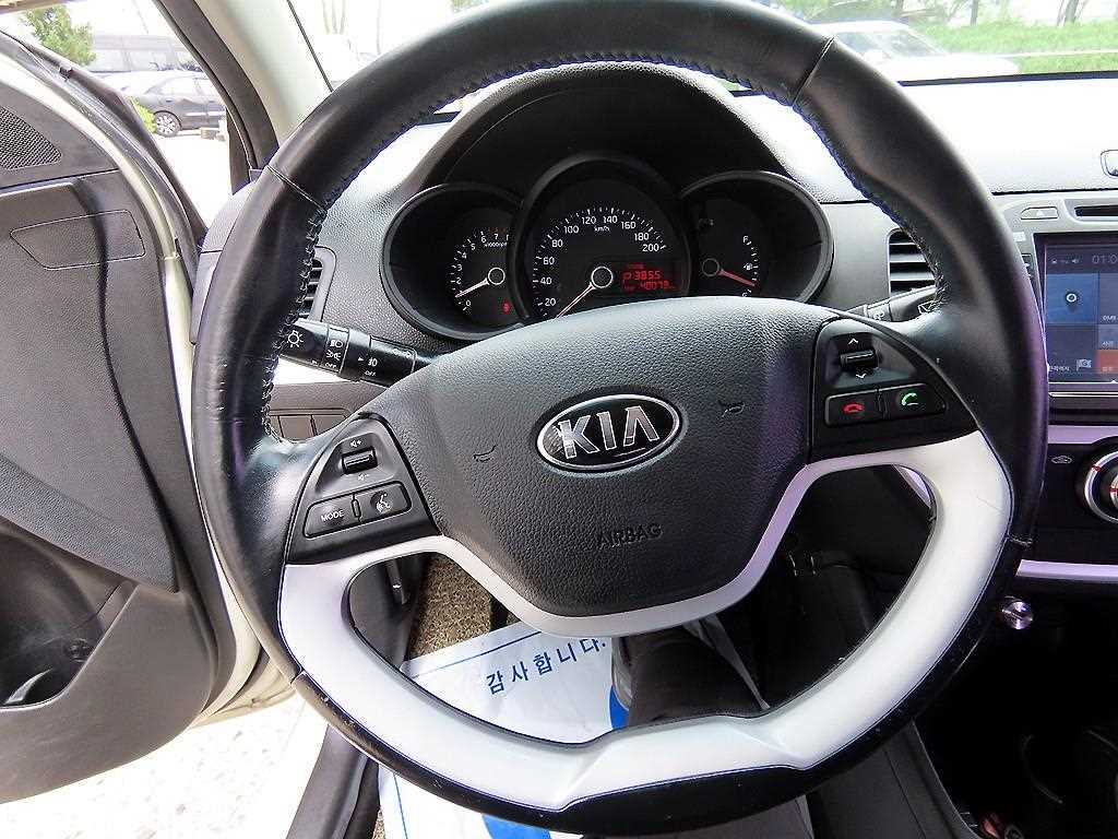 Kia Morning — photo 08