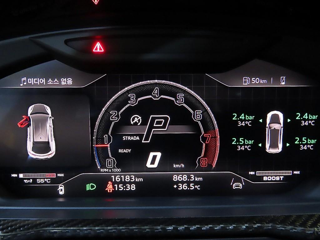 Lamborghini Urus — photo 09