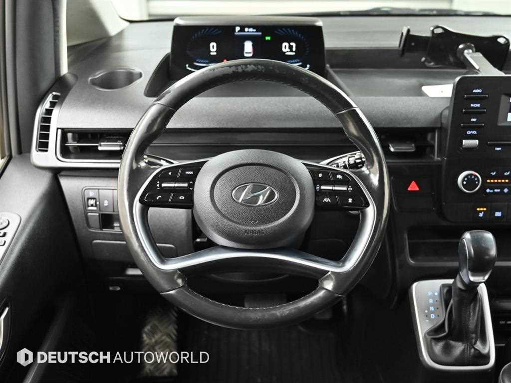 Hyundai Staria — photo 13