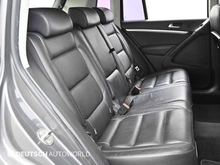 Volkswagen Tiguan — photo 12