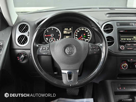 Volkswagen Tiguan — photo 13