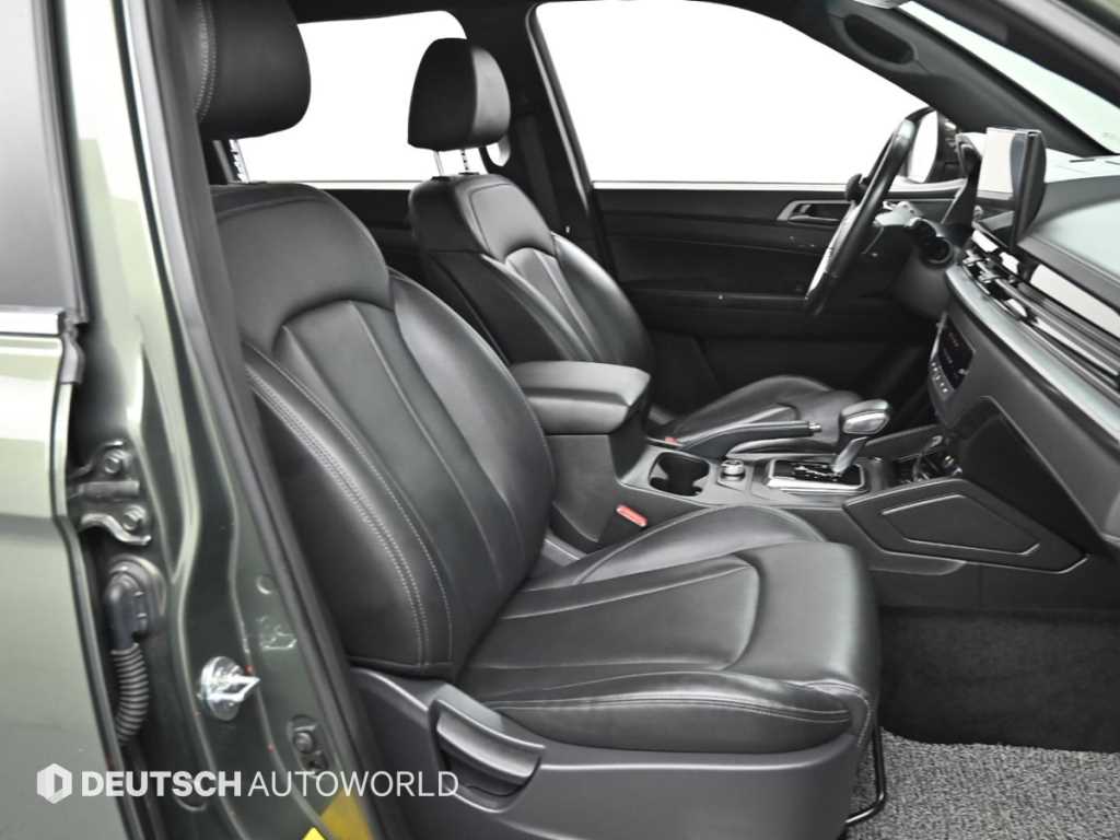 KGM Rexton — photo 10