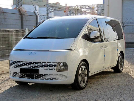 Hyundai Staria — photo 01