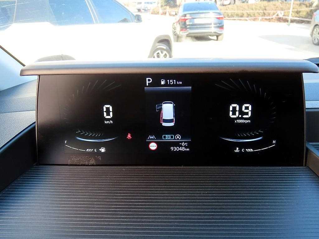 Hyundai Staria — photo 10