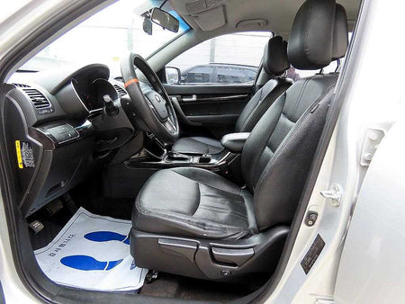 Kia Sorento — photo 05