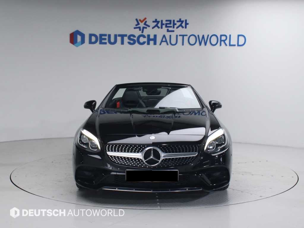 Mercedes-Benz SLC-Class — photo 03