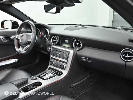 Mercedes-Benz SLC-Class — photo 07
