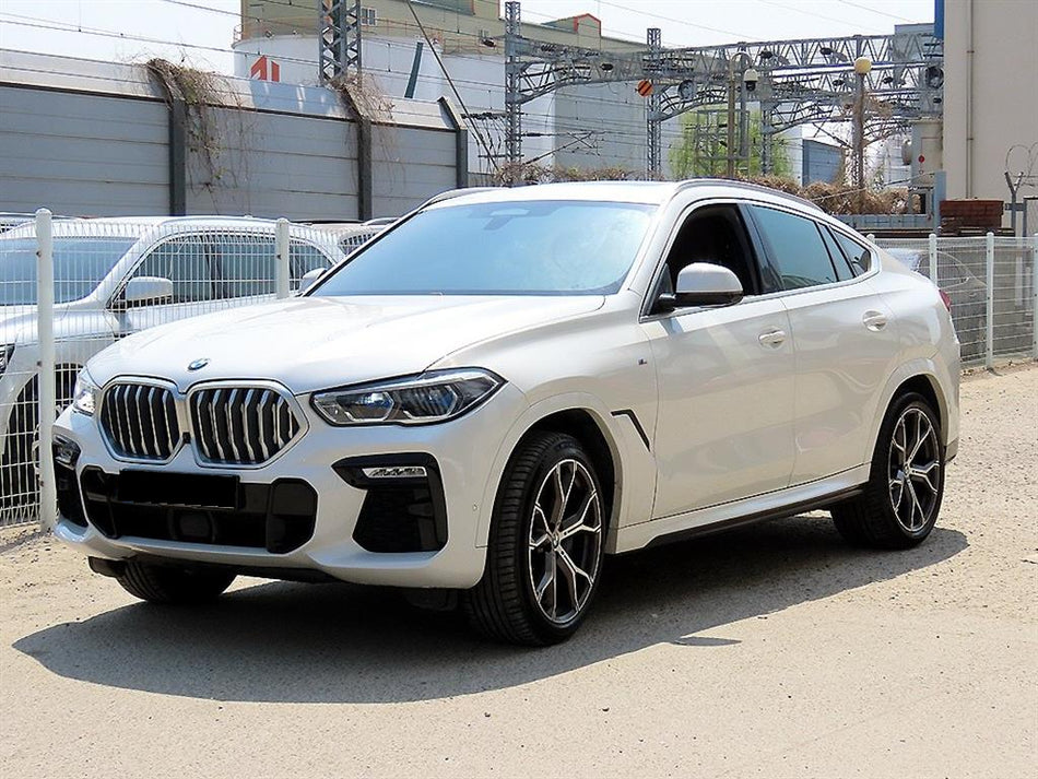 BMW X6 — photo 02
