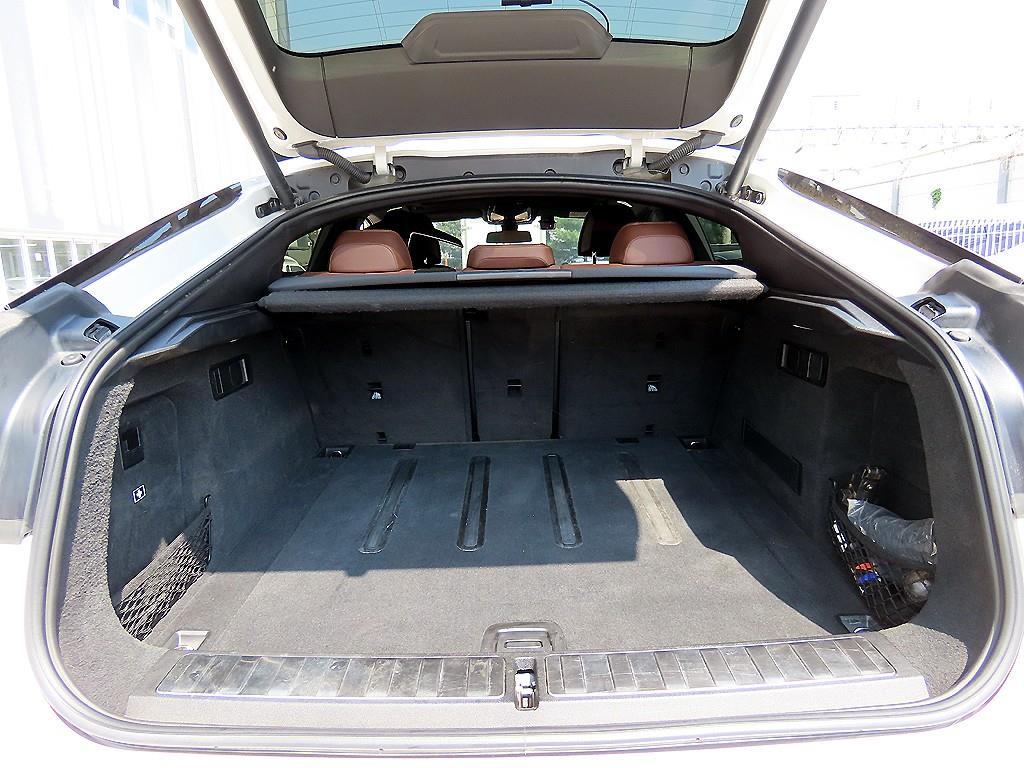 BMW X6 — photo 15