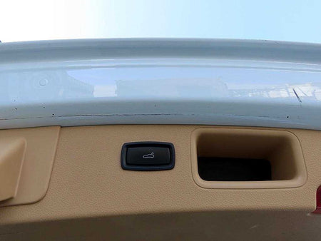 Porsche Macan — photo 17
