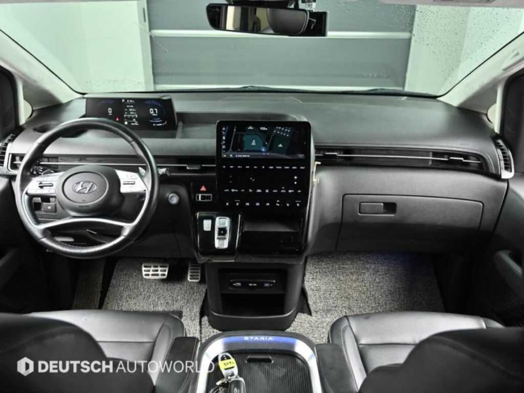 Hyundai Staria — photo 07