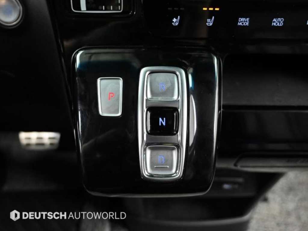 Hyundai Staria — photo 09
