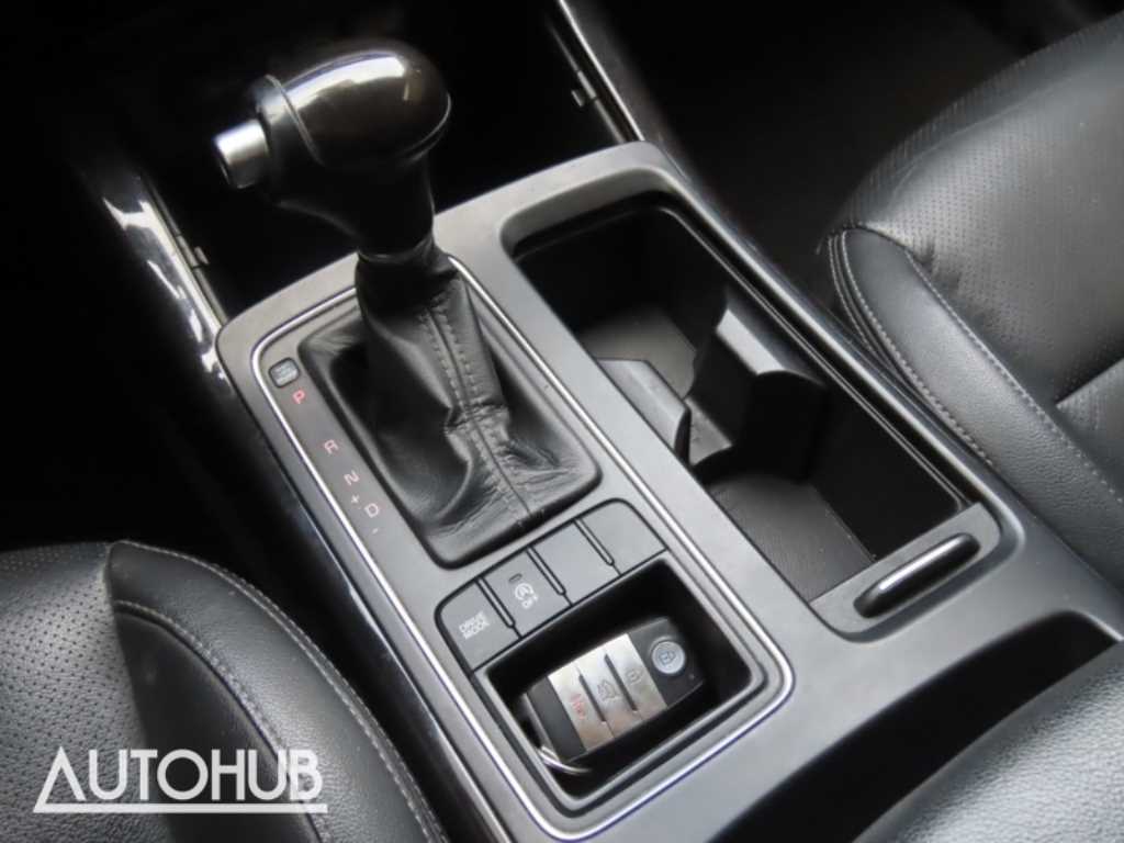 Kia Sorento — photo 07