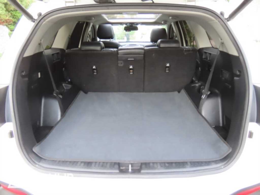 Kia Sorento — photo 17