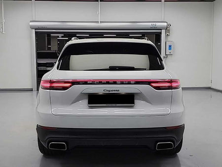 Porsche Cayenne — photo 03