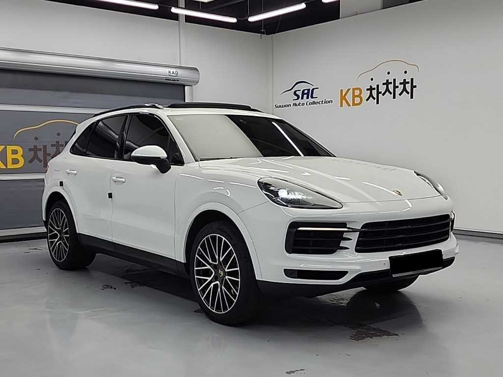 Porsche Cayenne — photo 04