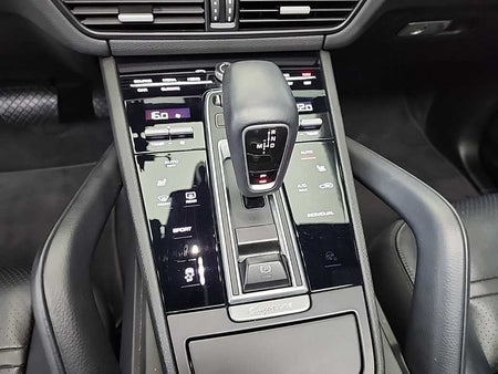 Porsche Cayenne — photo 08