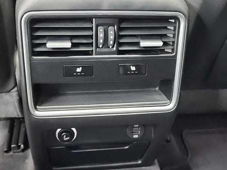 Porsche Cayenne — photo 13