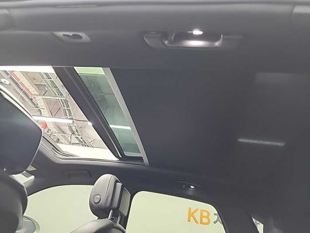 Porsche Cayenne — photo 14