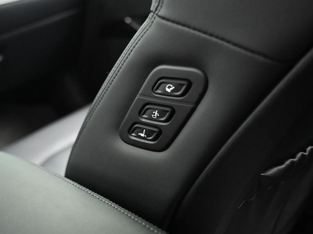 Kia K5 — photo 17