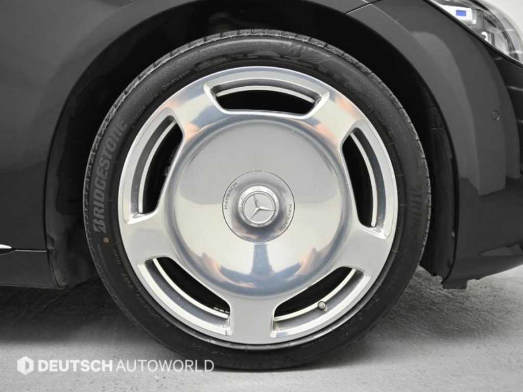 Mercedes-Benz S-Class — photo 05