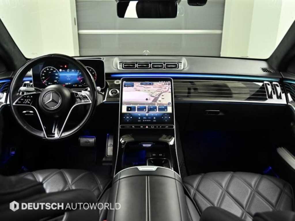 Mercedes-Benz S-Class — photo 07