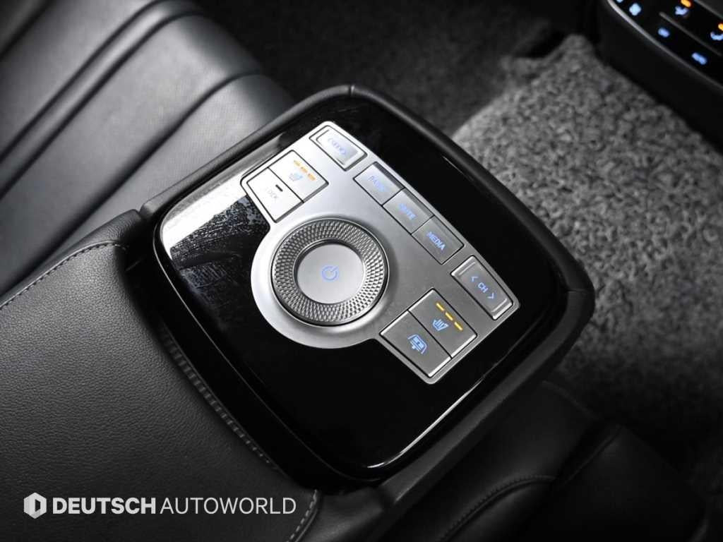 Genesis G80 — photo 17