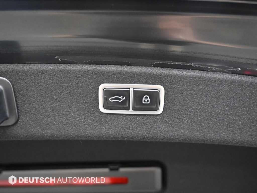 Genesis G80 — photo 19