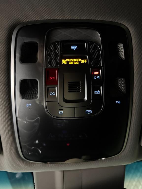 Genesis G80 — photo 14