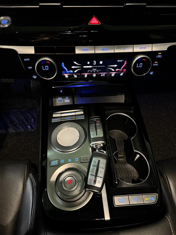 Genesis G80 — photo 15