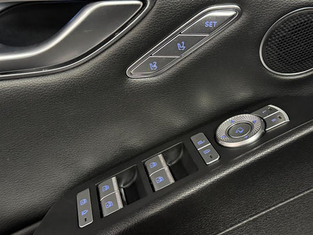 Genesis G80 — photo 16