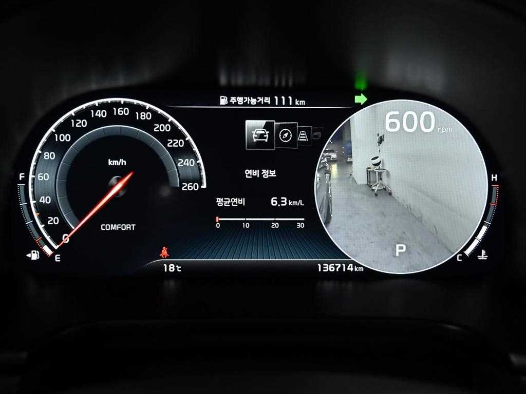 Kia K9 — photo 08