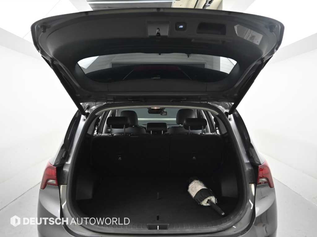 Hyundai Santafe — photo 19