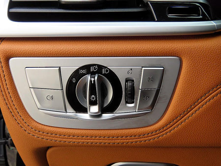 BMW 7-Series — photo 12