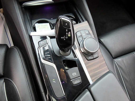 BMW 5-Series — photo 11