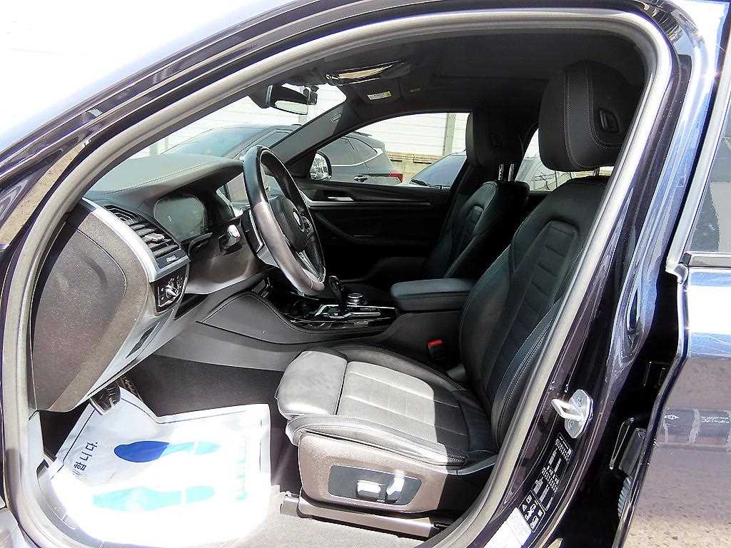 BMW X4 — photo 05