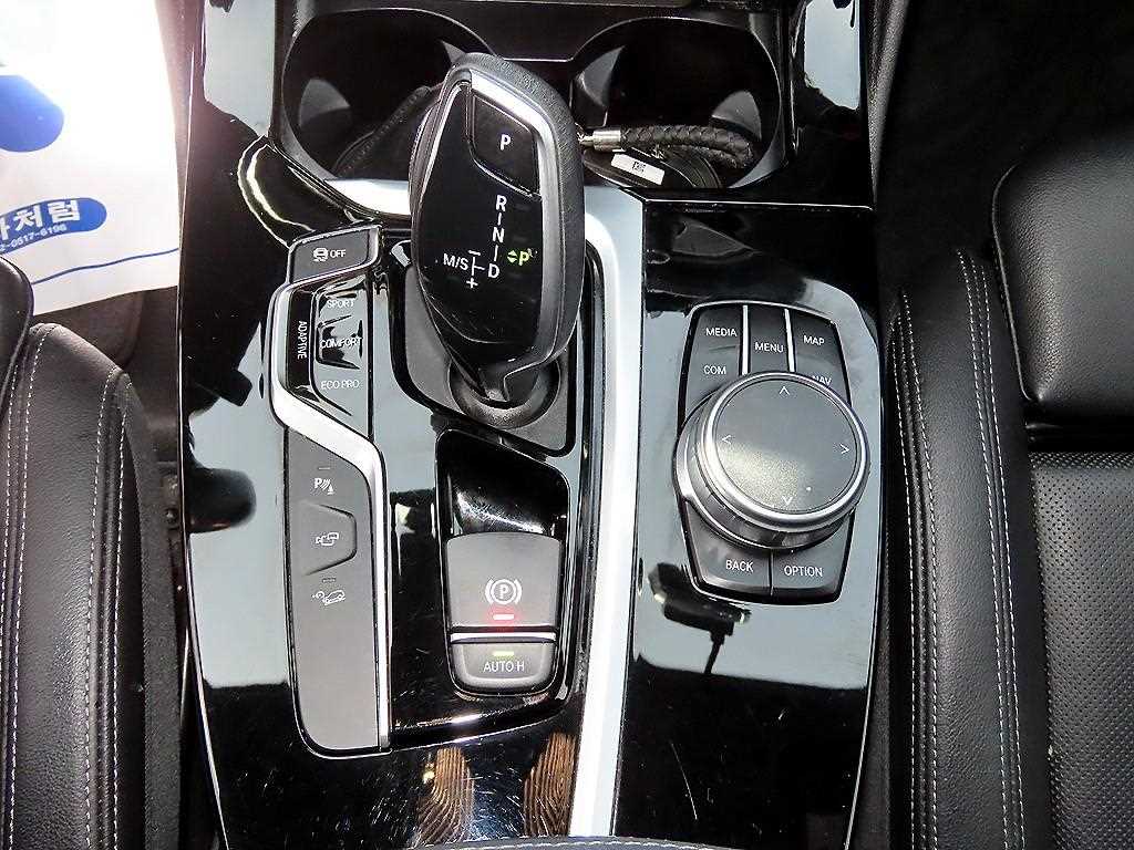 BMW X4 — photo 11