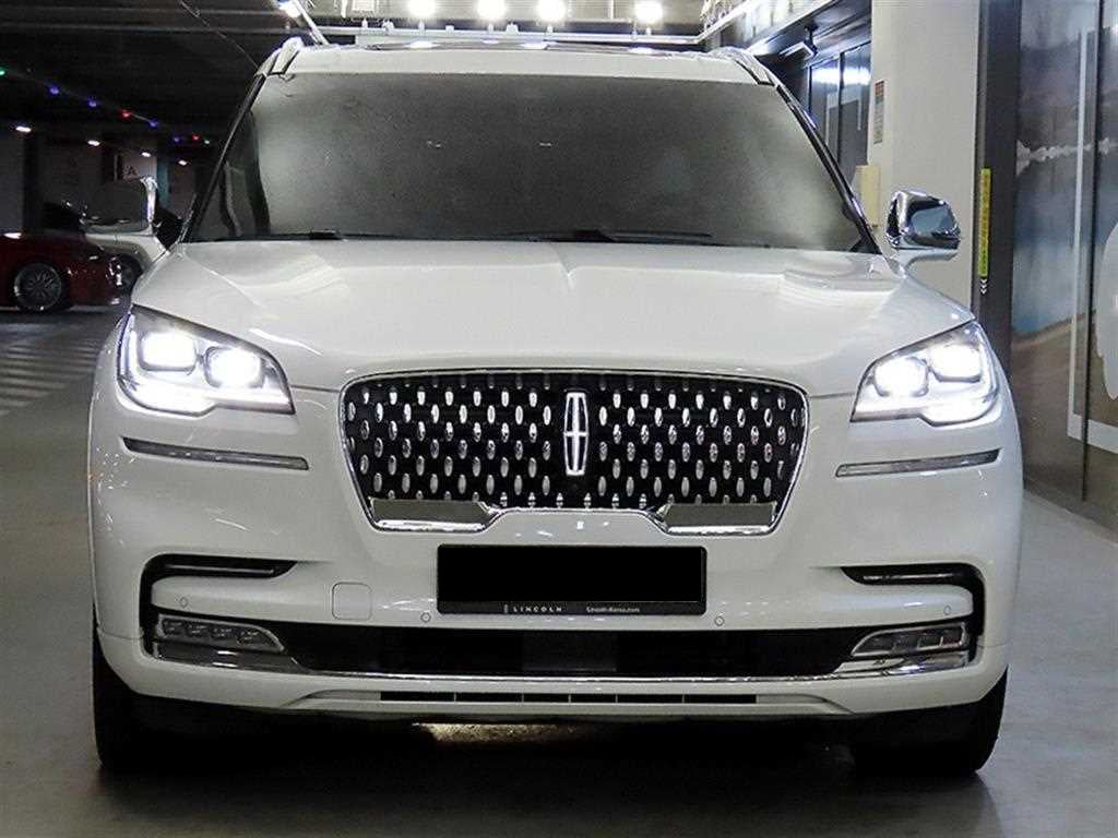 Lincoln Aviator — photo 02