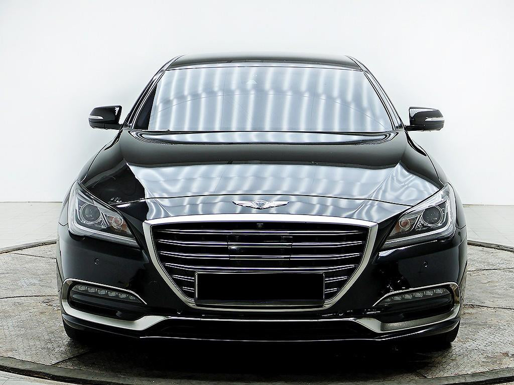 Genesis G80 — photo 01