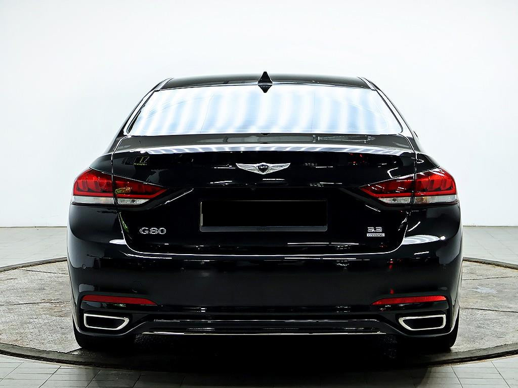 Genesis G80 — photo 03