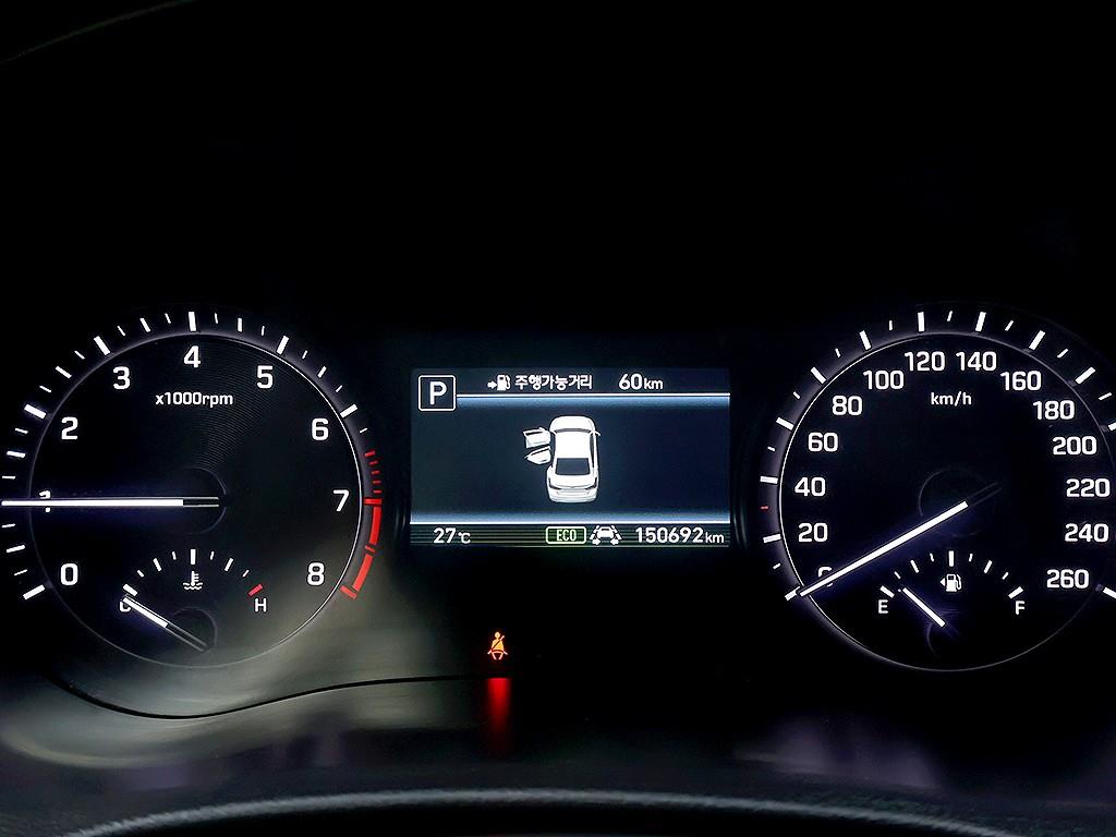 Genesis G80 — photo 06