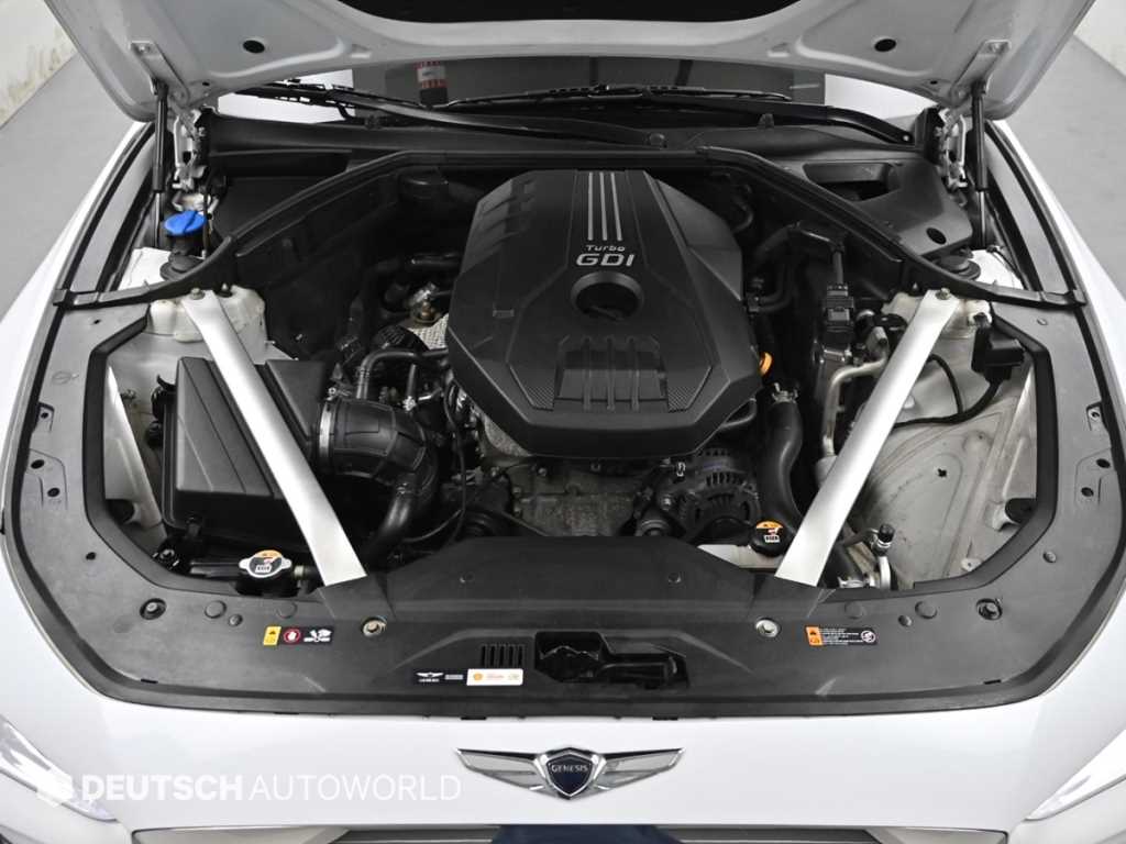 Genesis G70 — photo 06