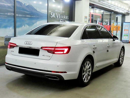 Audi A4 — photo 04