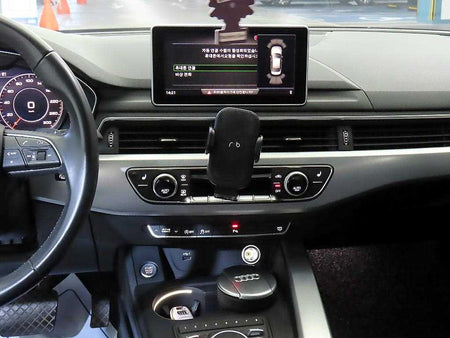 Audi A4 — photo 11