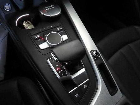 Audi A4 — photo 12